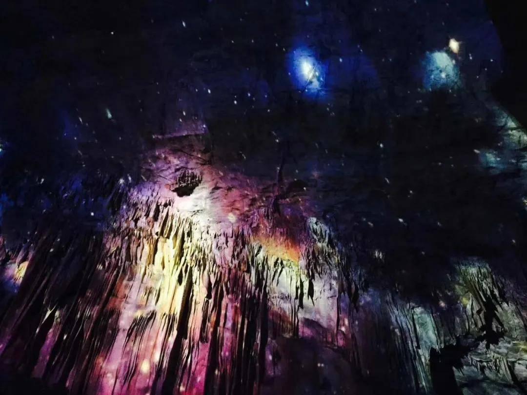逃离幻想金字塔